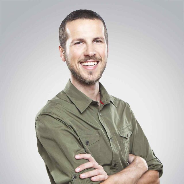 https://movingmachine.com.au/wp-content/uploads/2017/08/img-quote-01-640x640.jpg