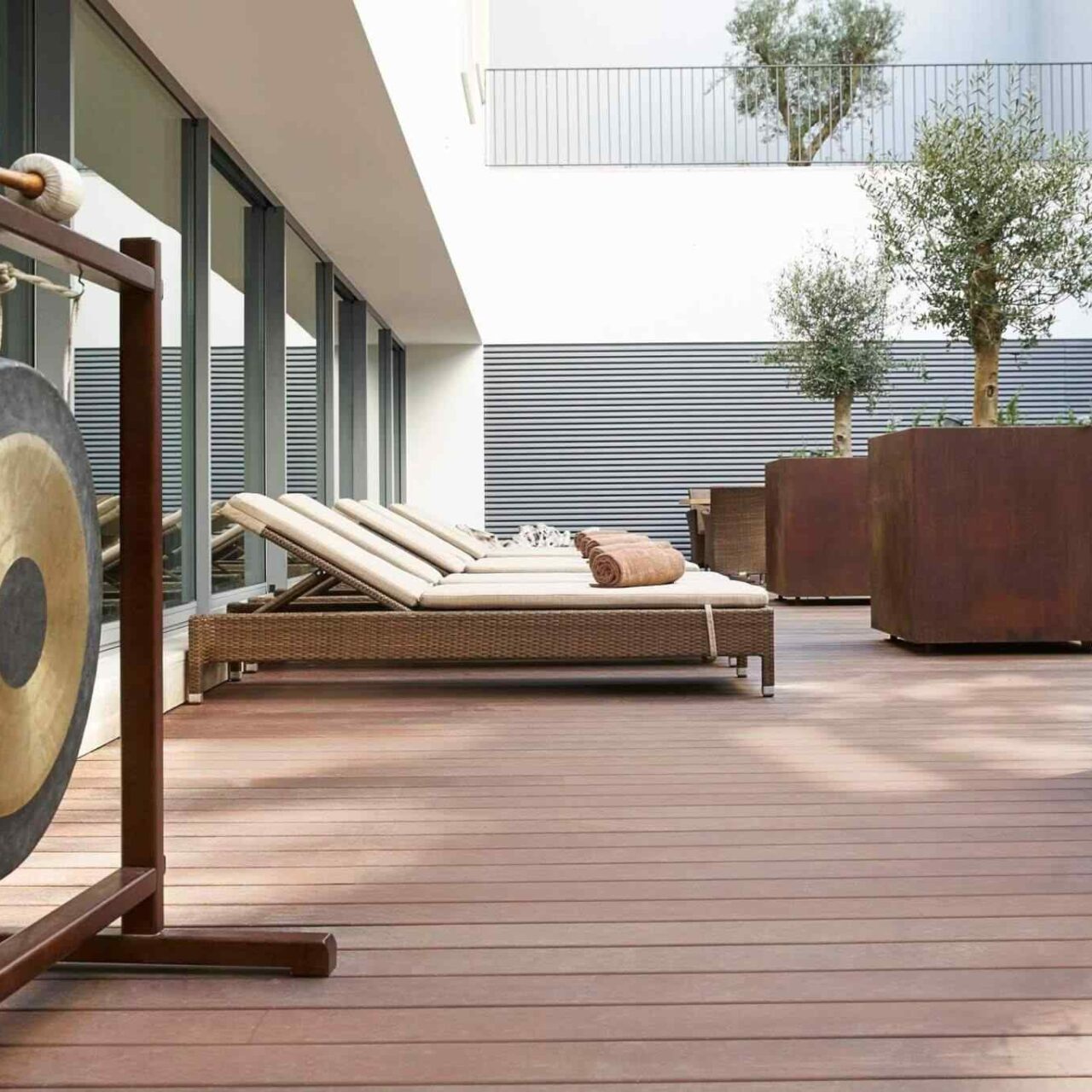 https://movingmachine.com.au/wp-content/uploads/2017/08/spa-15-1280x1280.jpg